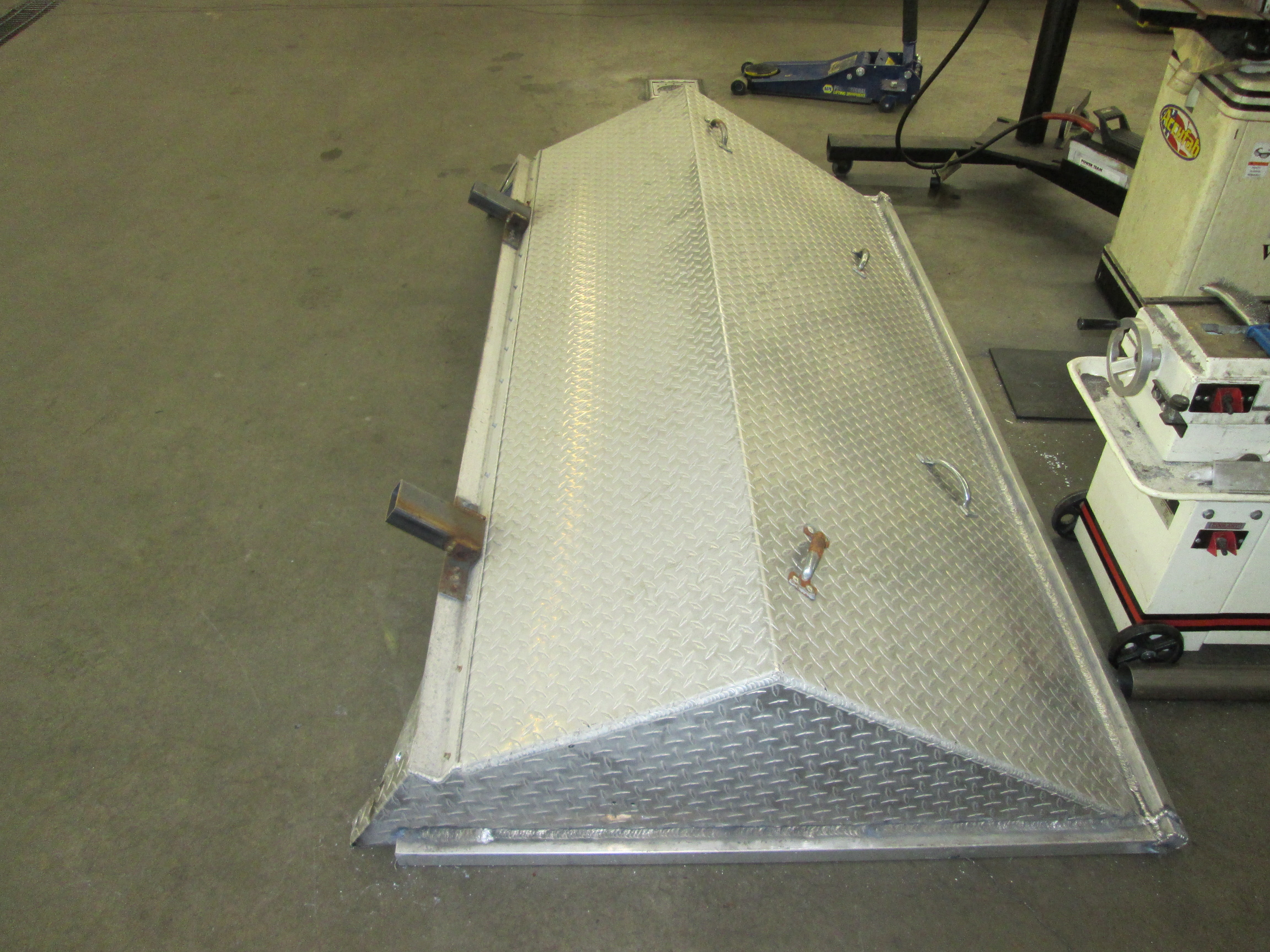 Custom deflector for car trailer Fast Specialties Performance Auto